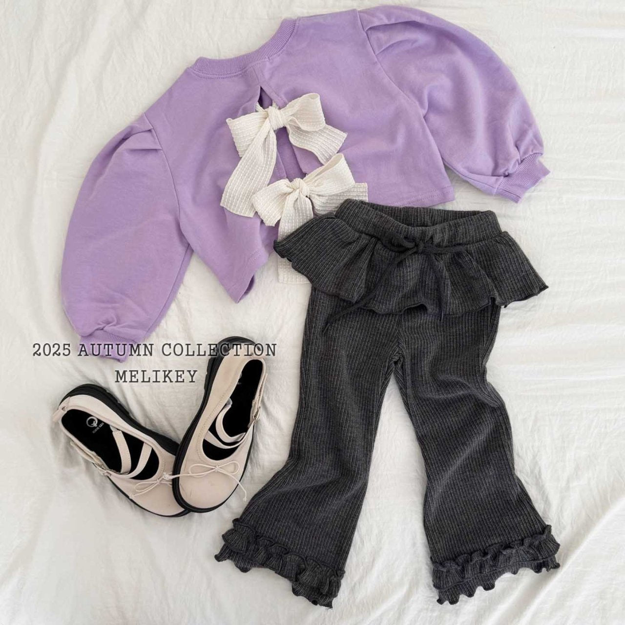 Double frill bootcut pants