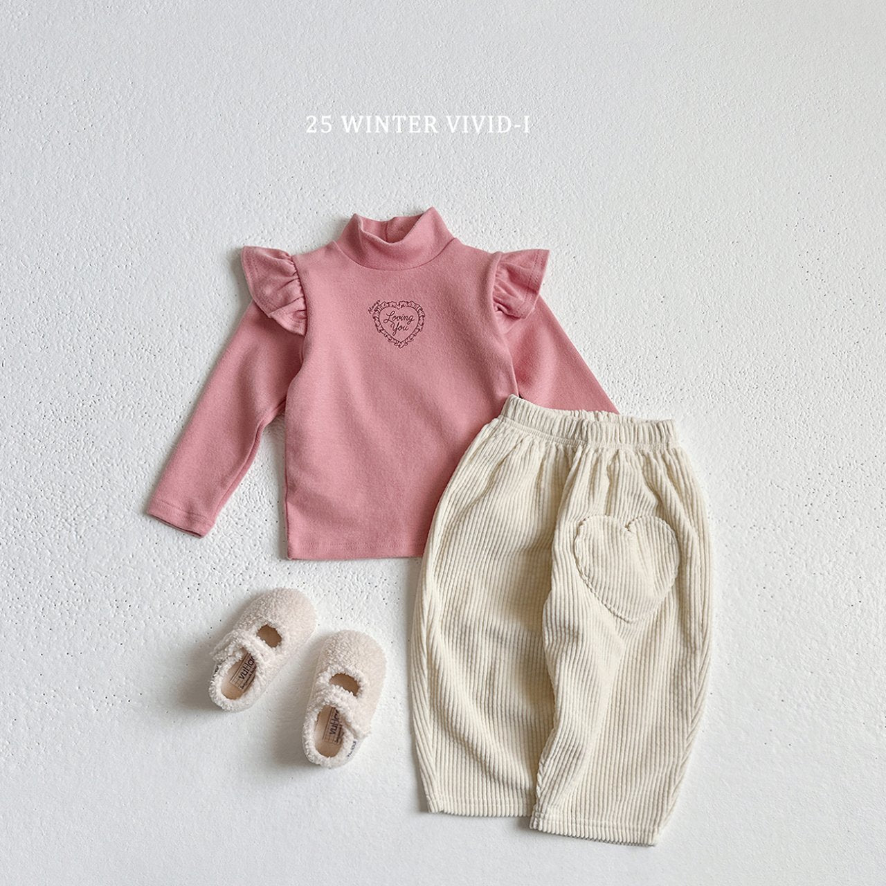 Heart pocket corduroy pants
