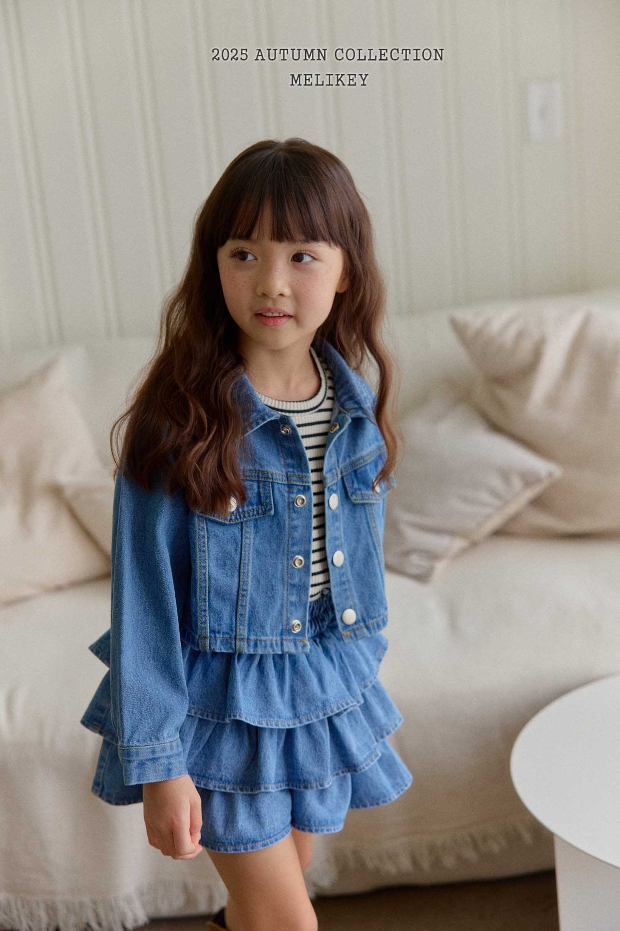 Denim short jacket