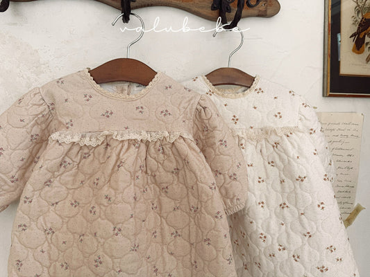 Lace padded dress