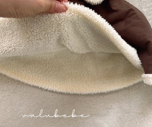 Dumble hooded cape