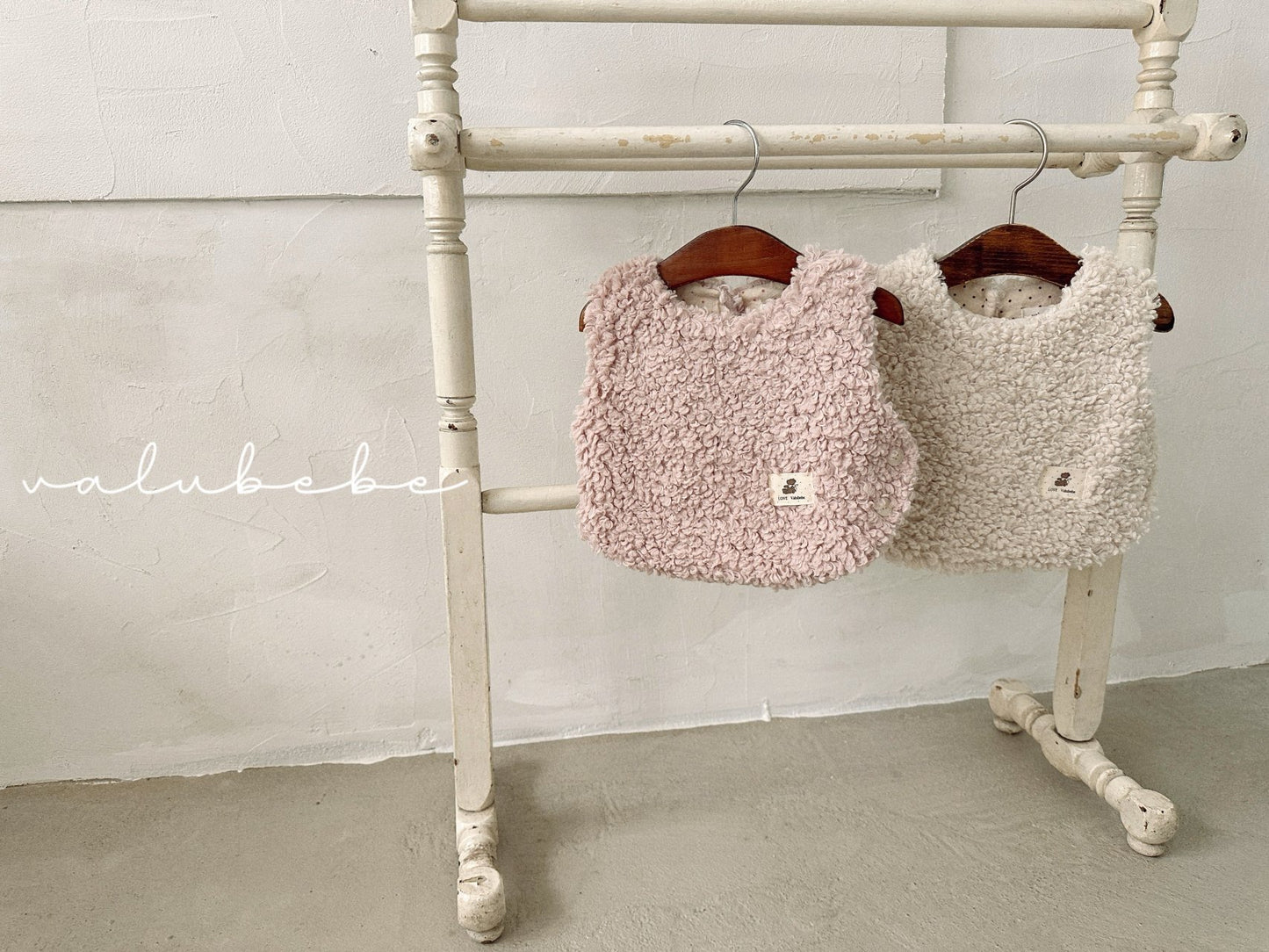 Baby wool vest