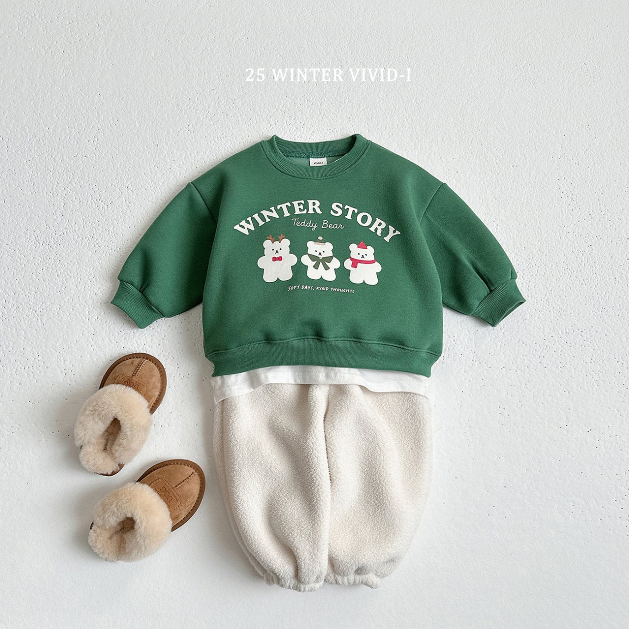 Winter bear sweatshirt