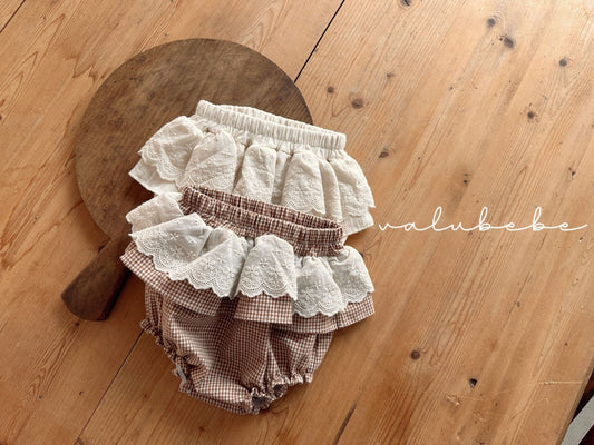 Natira lace bloomers