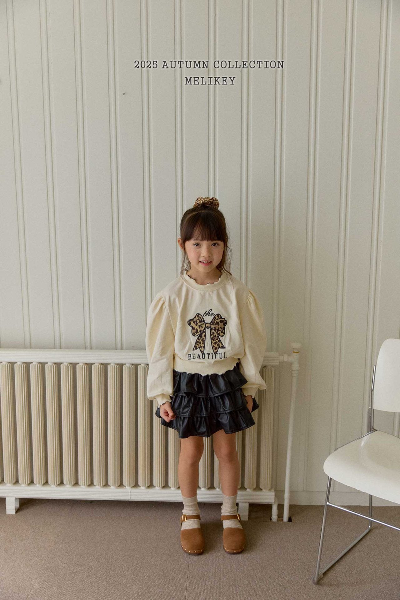 Leopard print ribbon sweatshirt
