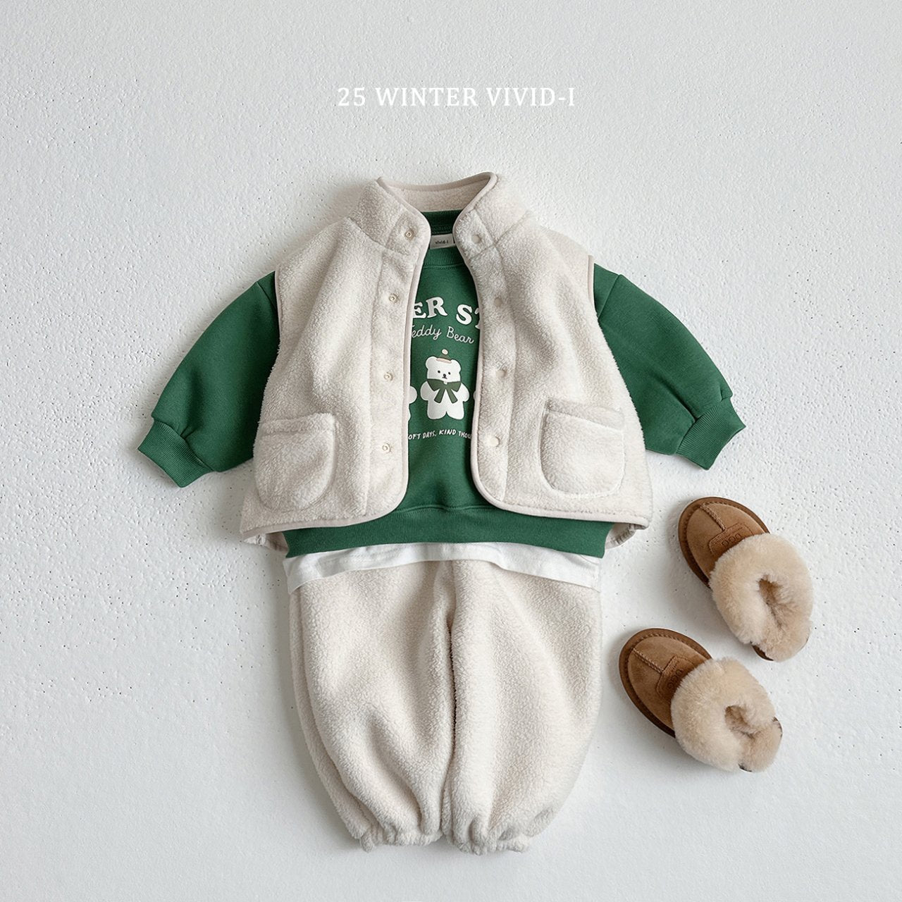 Winter bear sweatshirt