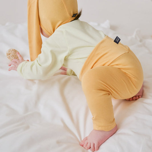 So sweet baby onesie & leggings set