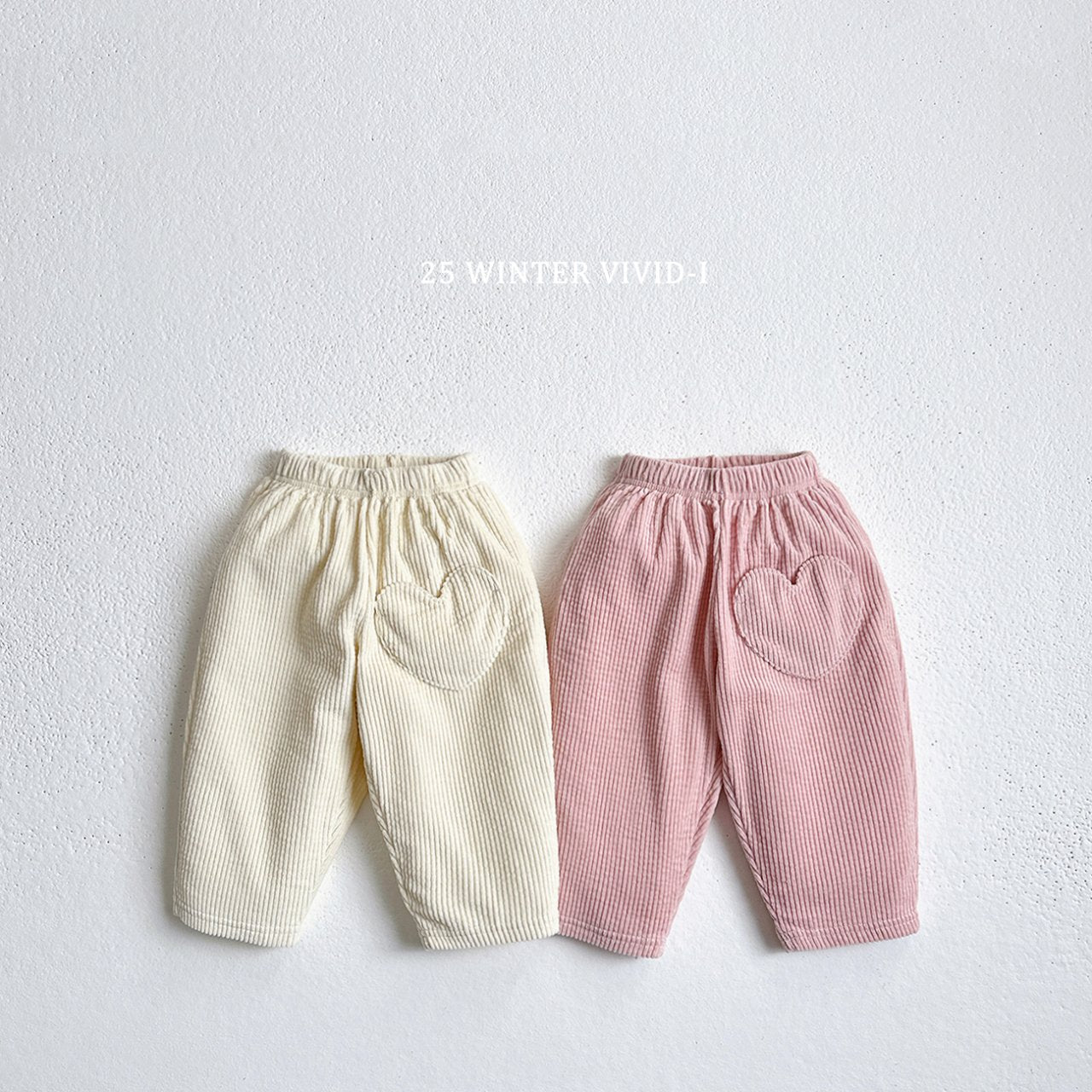 Heart pocket corduroy pants