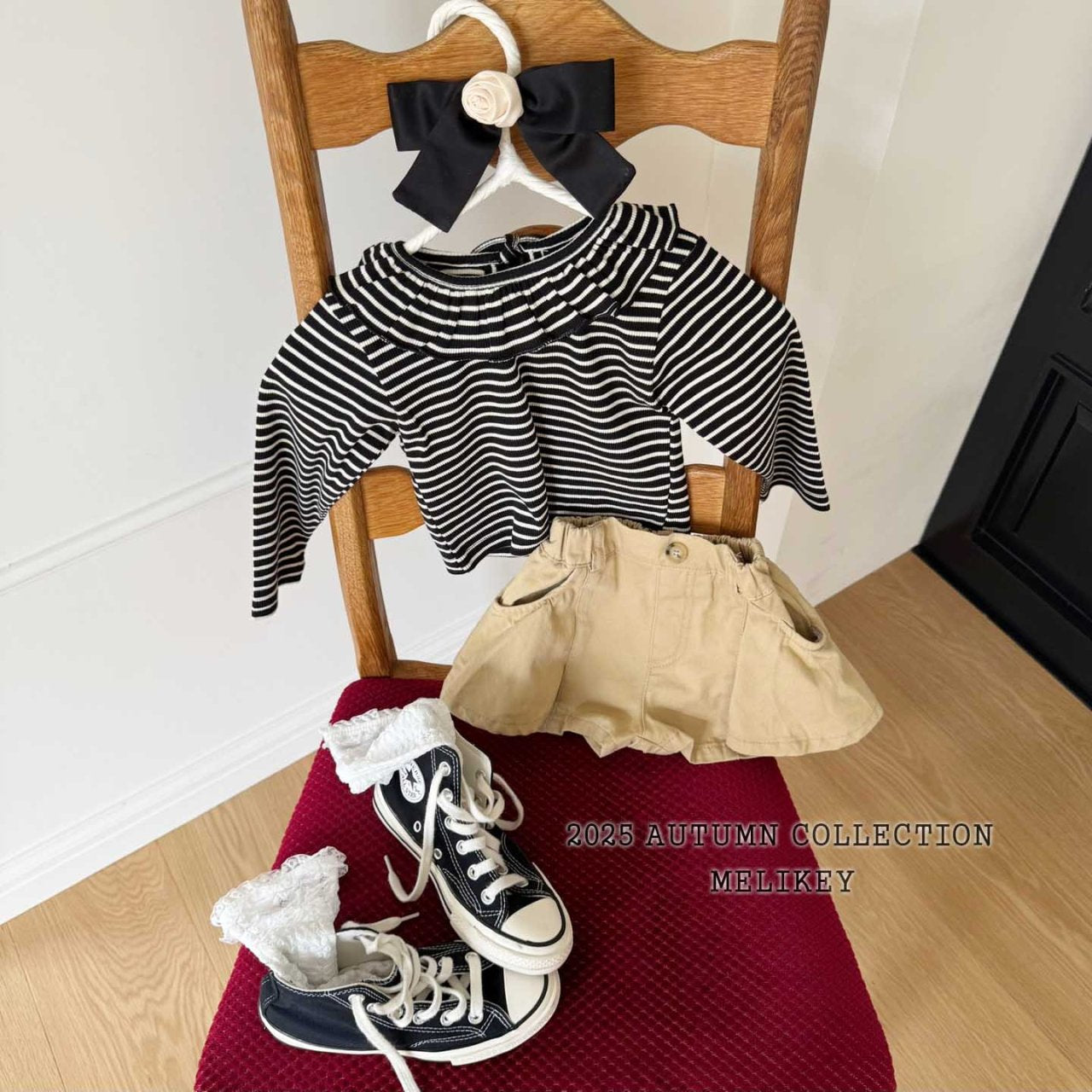 Petit frill top