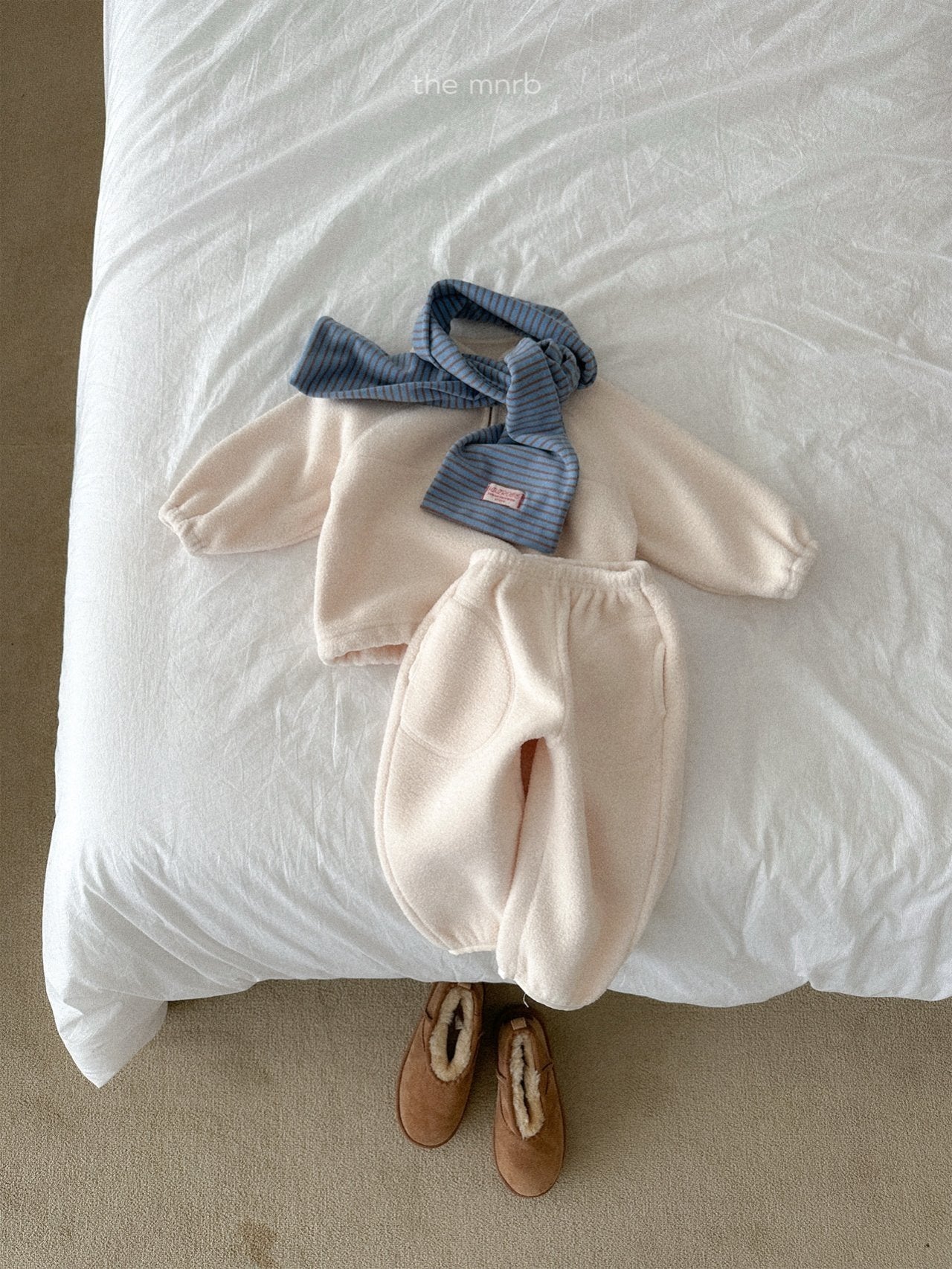 Mini fleece muffler