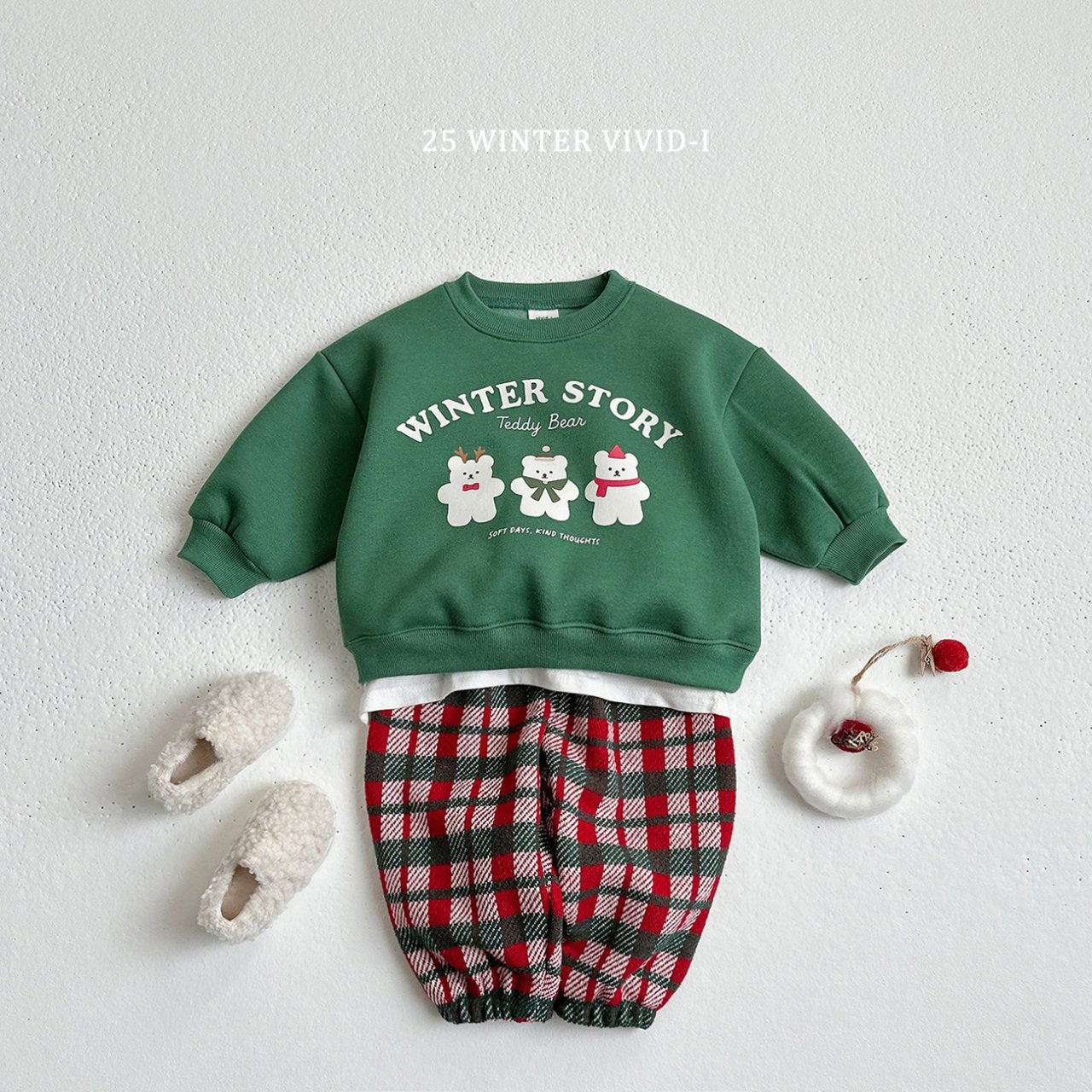 Winter bear sweatshirt