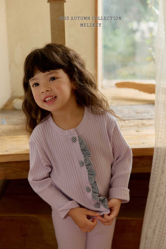 Point button cardigan