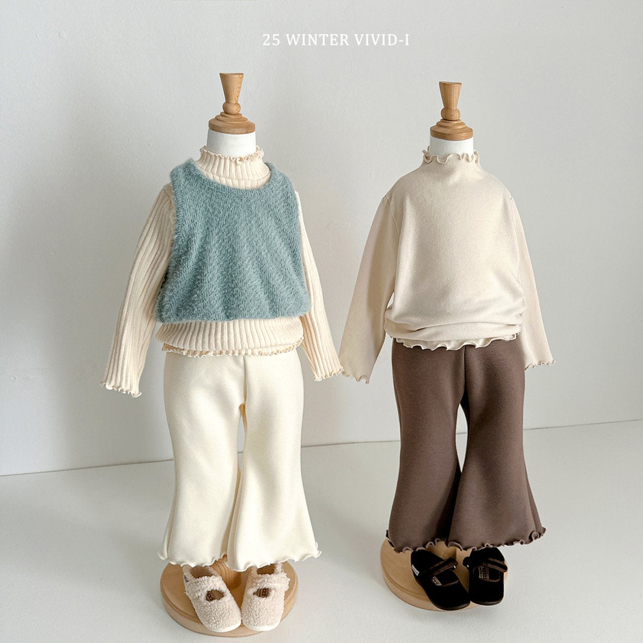 Winter plain flared pants