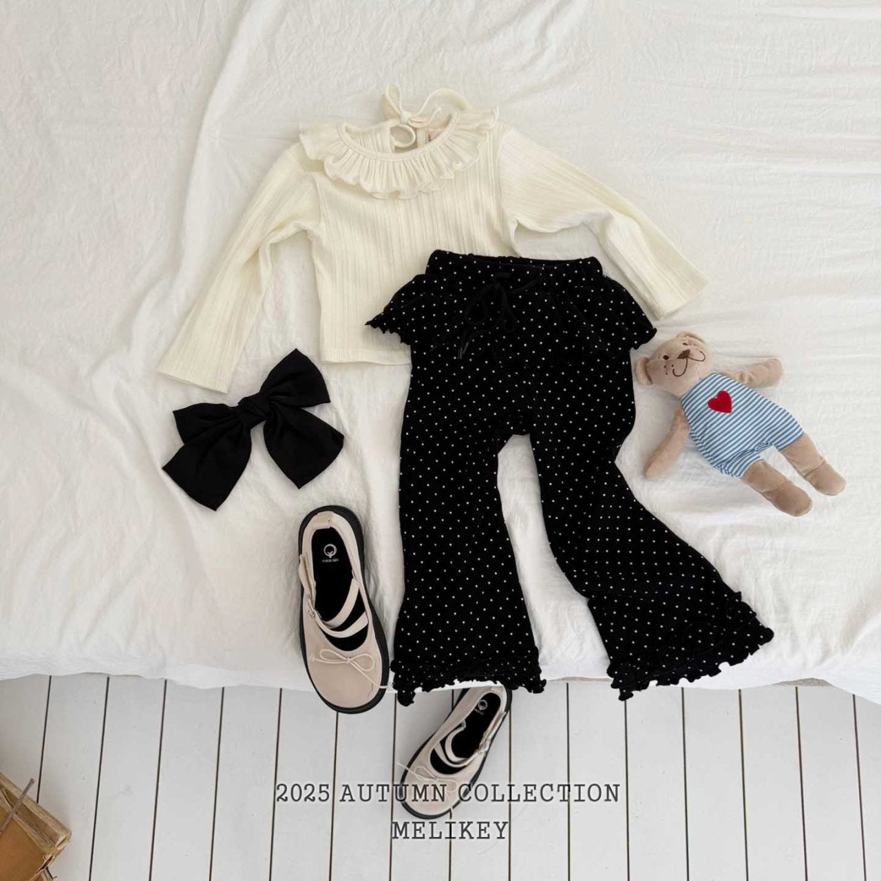Petit frill top