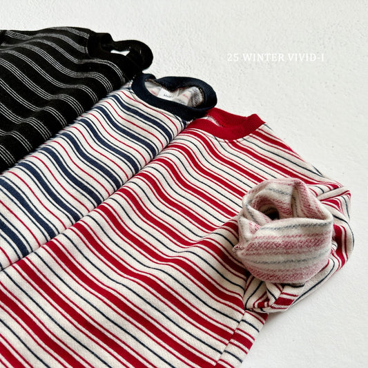 Fleece-lined multi-striped sweatshirt