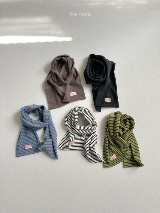 Mini fleece muffler