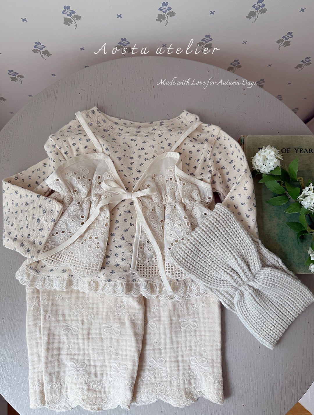 Beige princess pants