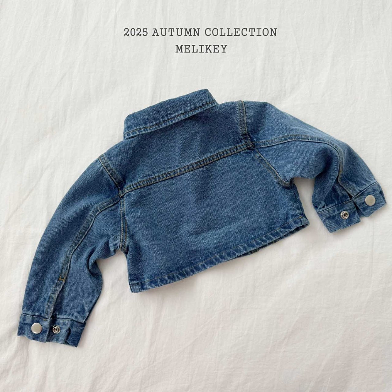 Denim short jacket
