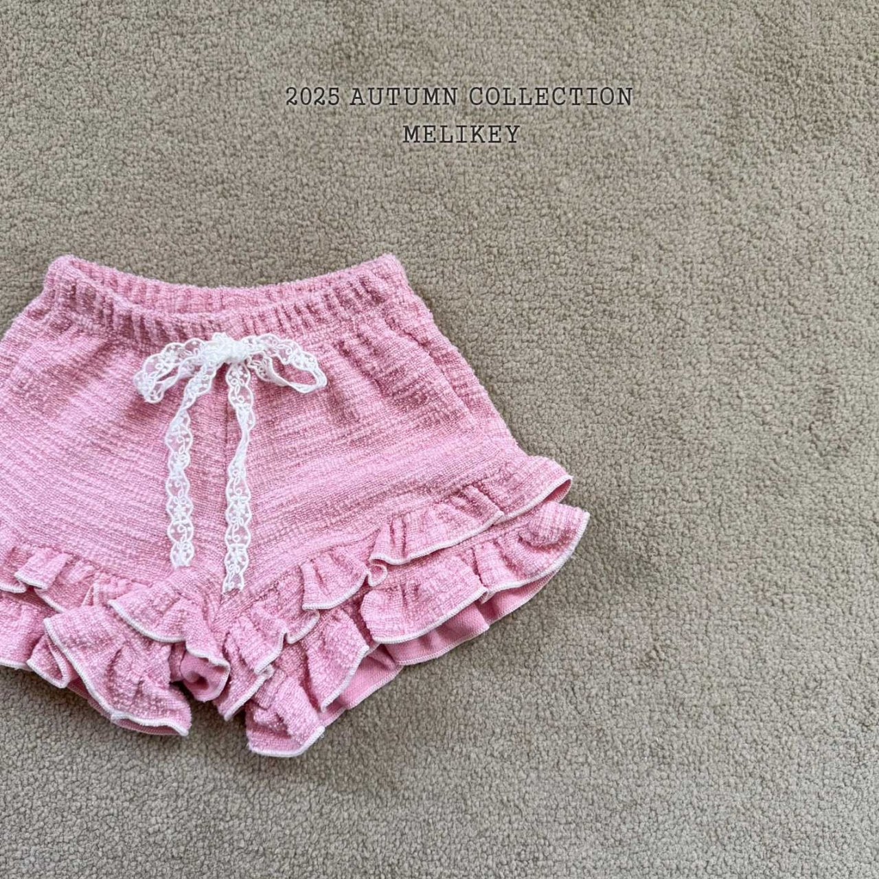 Evian frill shorts
