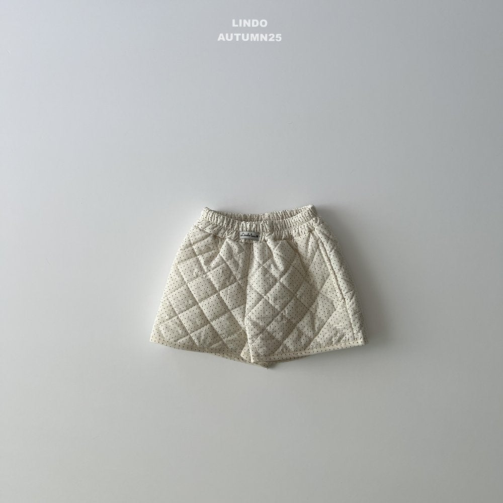 Hidden quilted shorts
