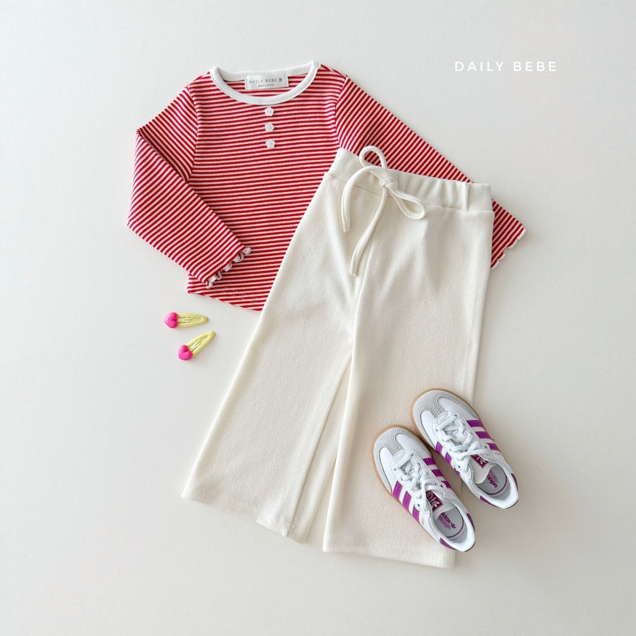 Wide knit pants