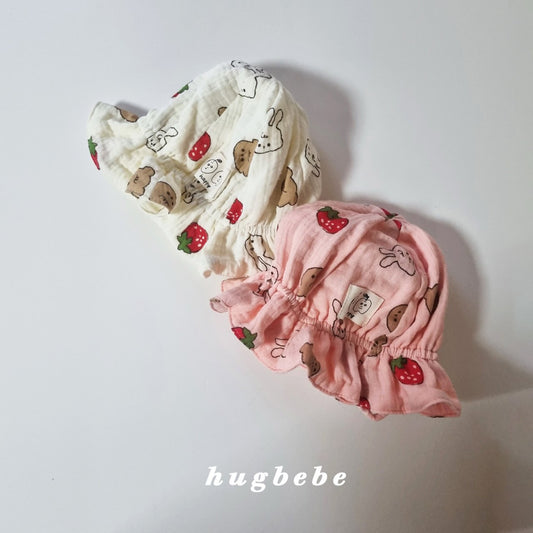 Strawberry bunny frill bucket hat
