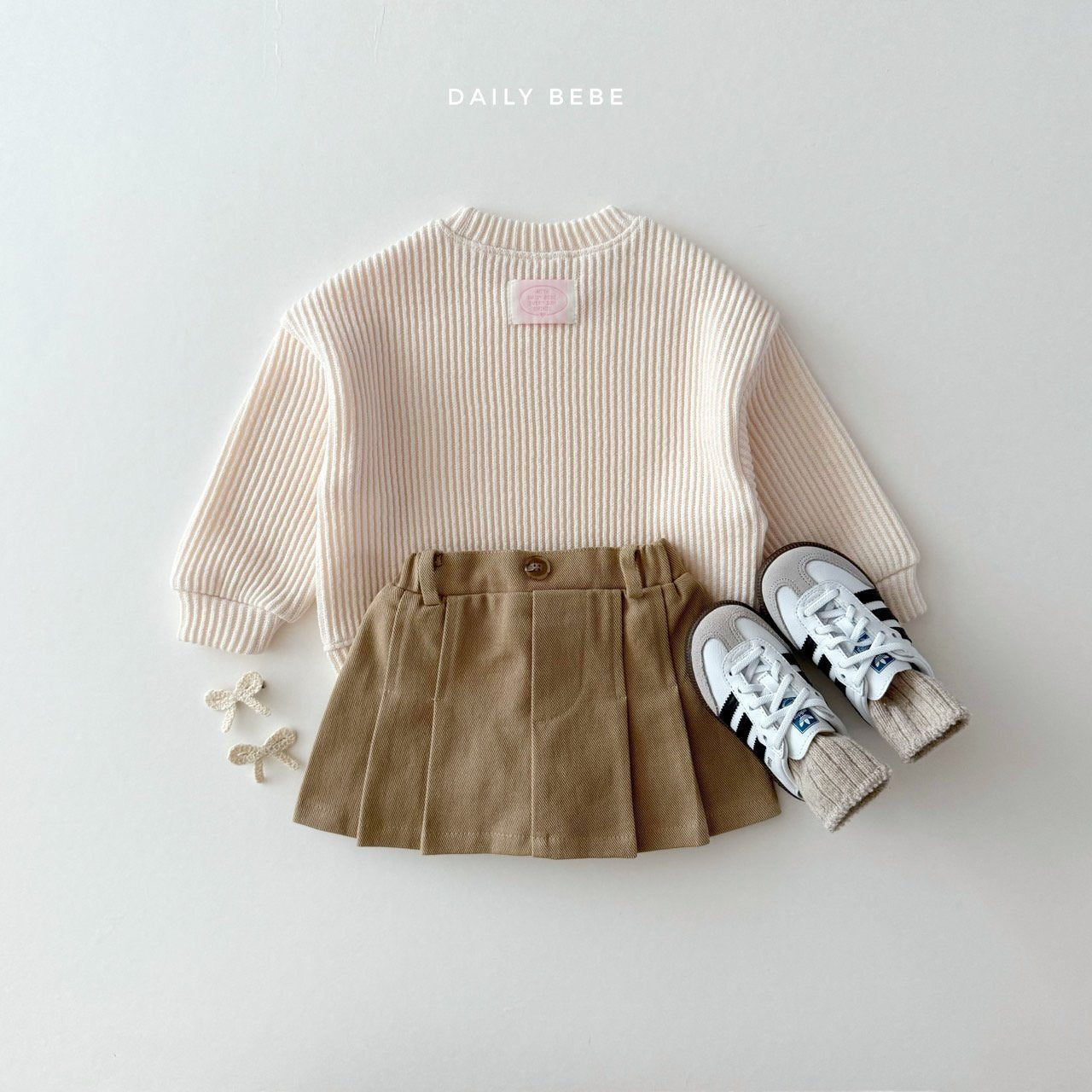 Daily ribbed knit sweatshirt