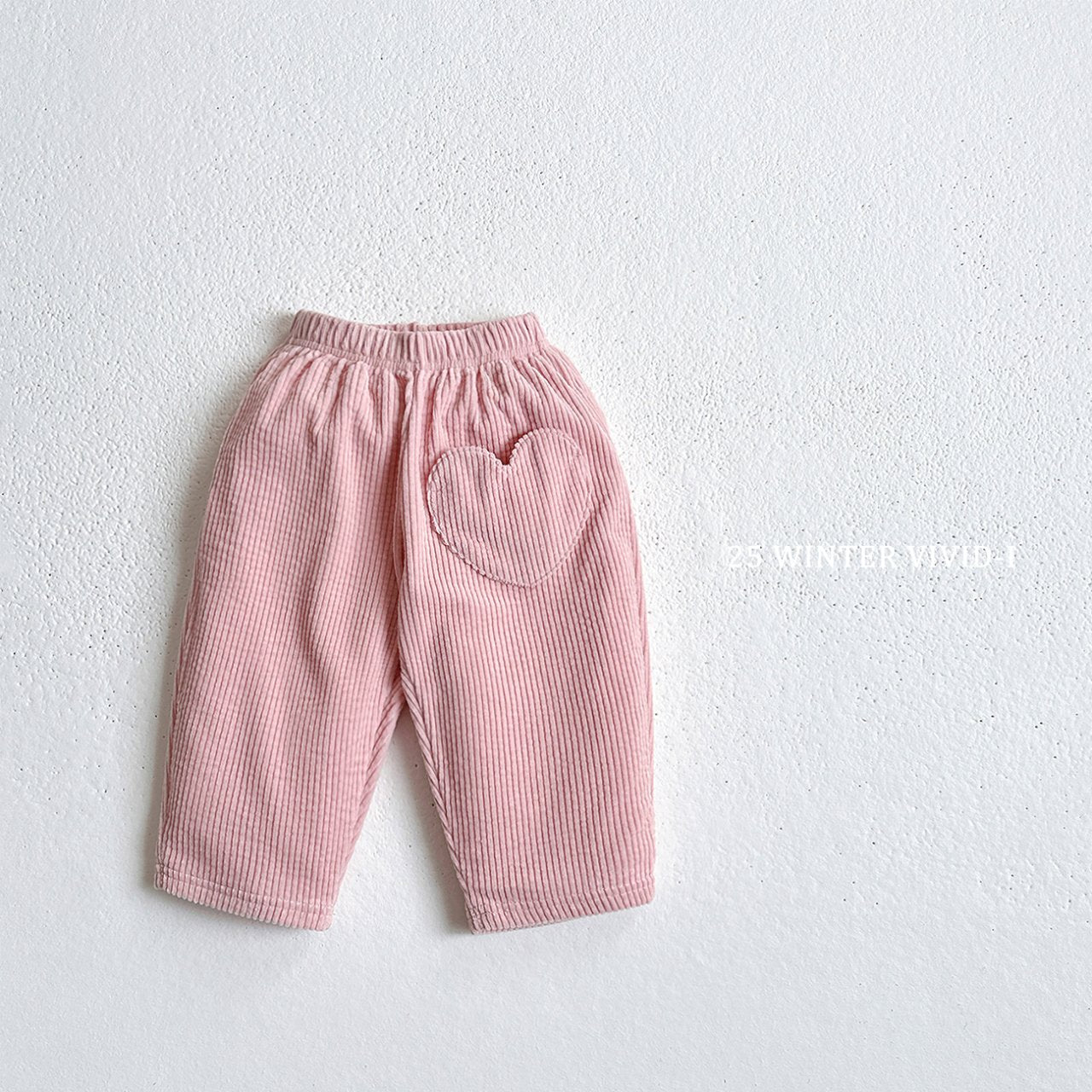 Heart pocket corduroy pants