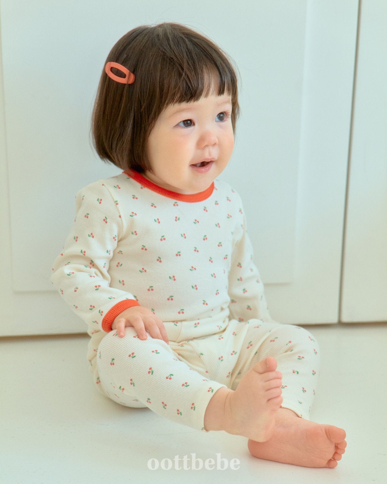 Flower berry pajamas