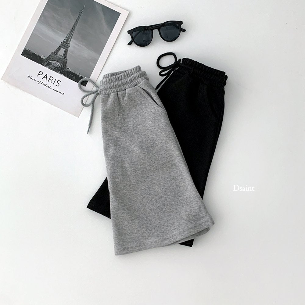 Long slit skirt