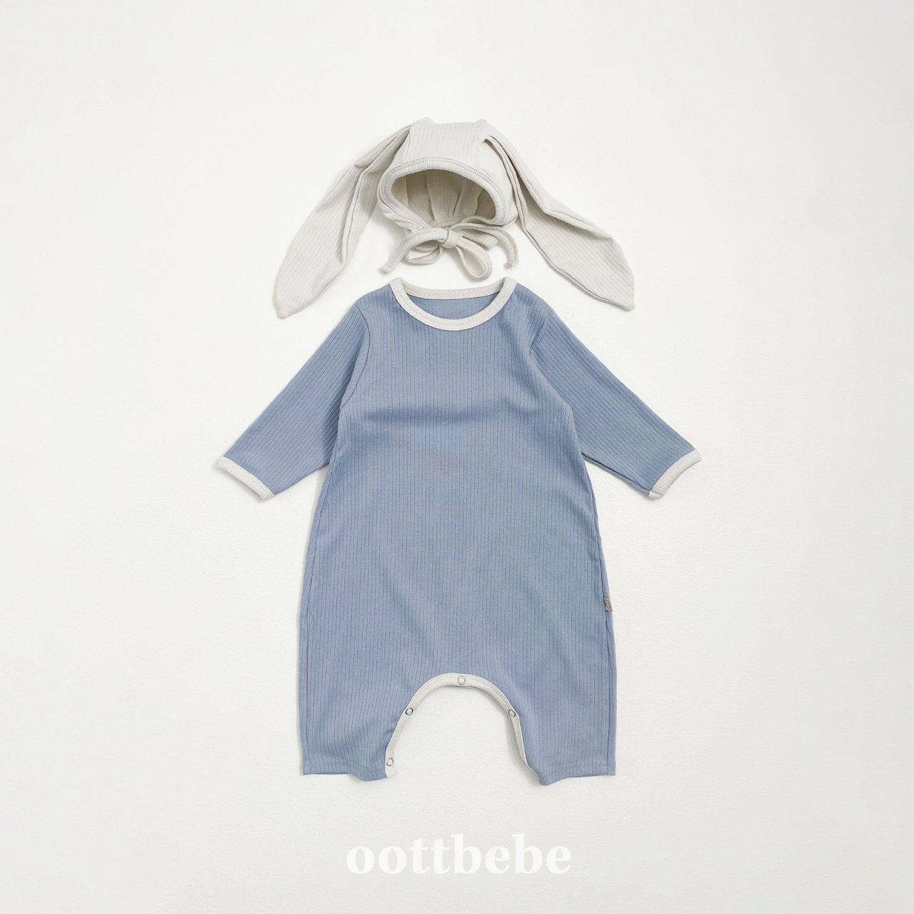 Buttercream onesie set