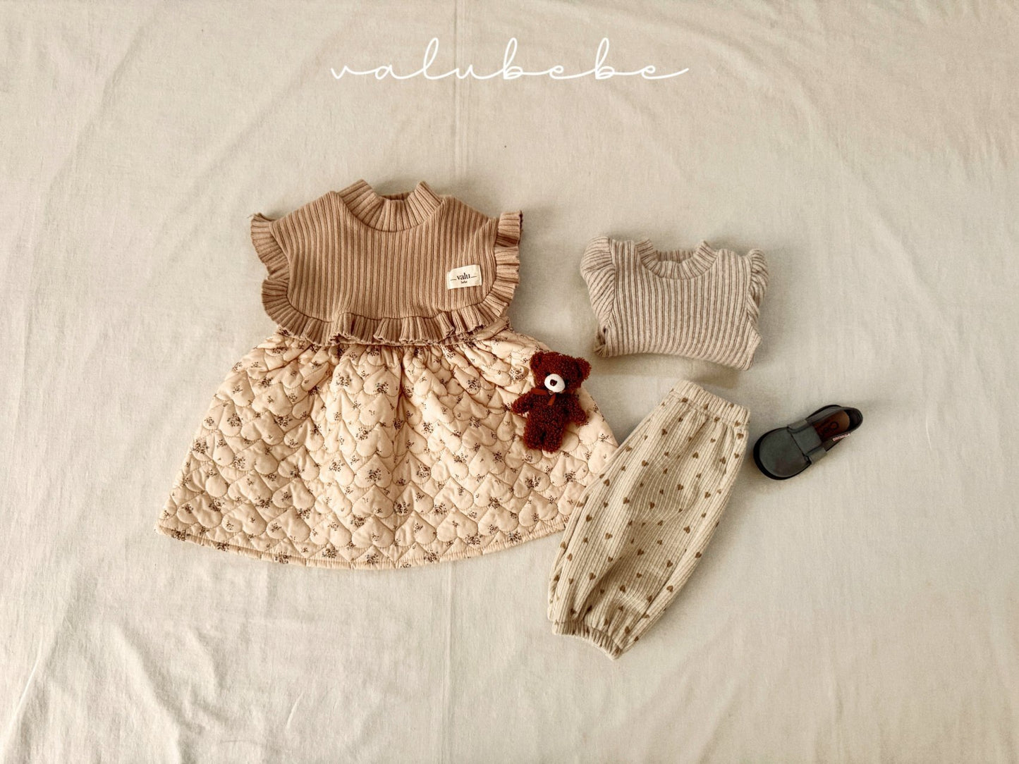 Bella mock neck cape