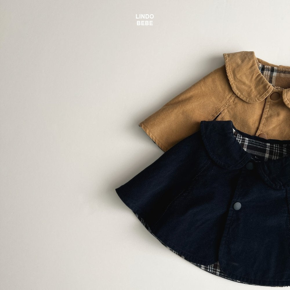 Reversable bobo cape
