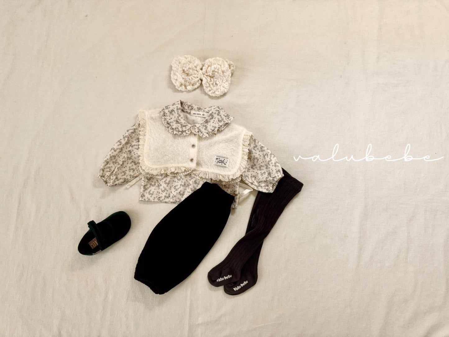 Lumi collar blouse