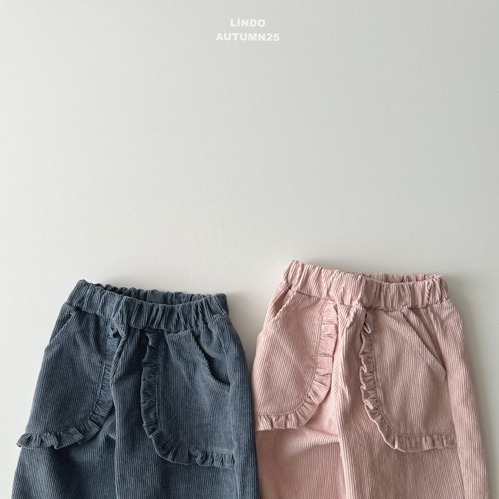 Frill pocket pants