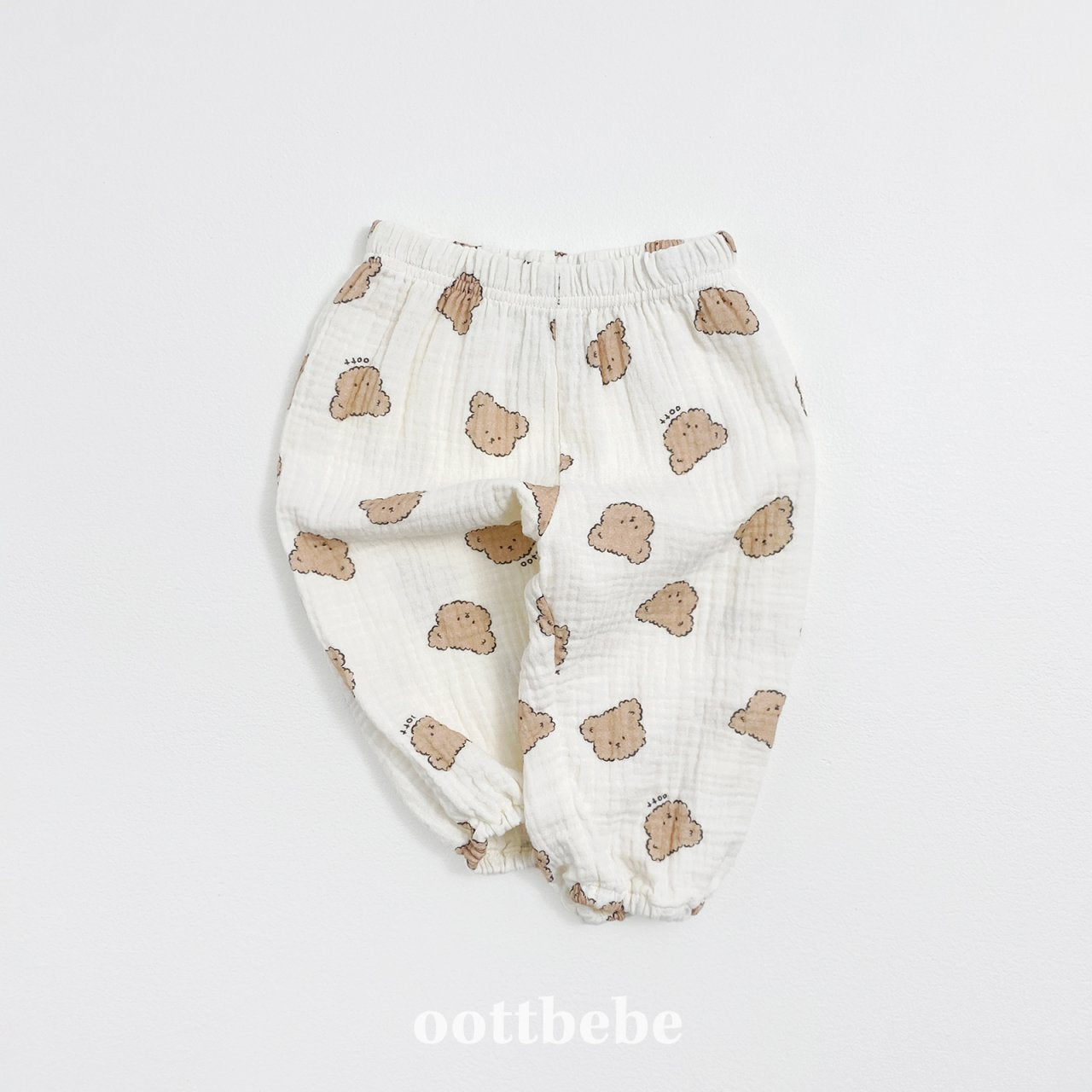 Veggie heart bear print pants