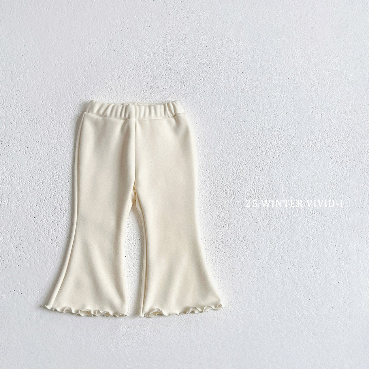 Winter plain flared pants