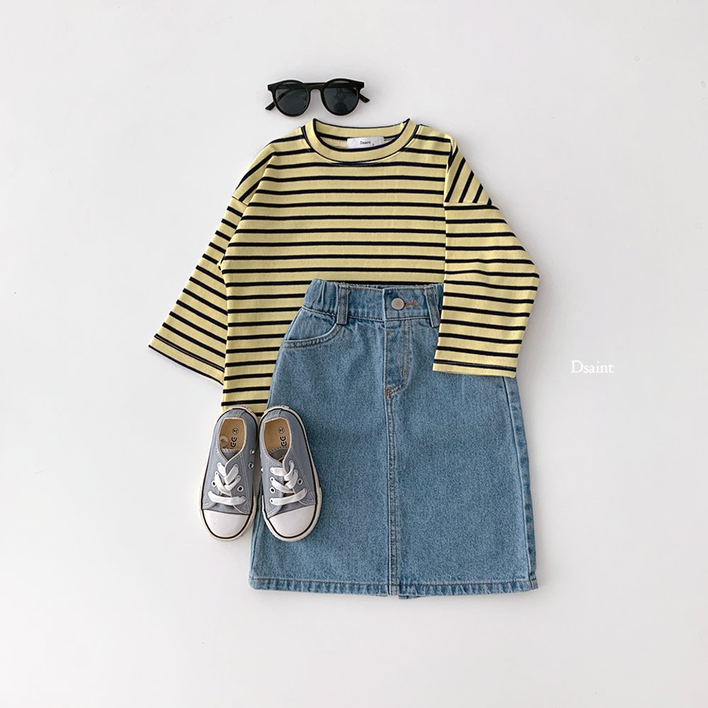 Banana striped top