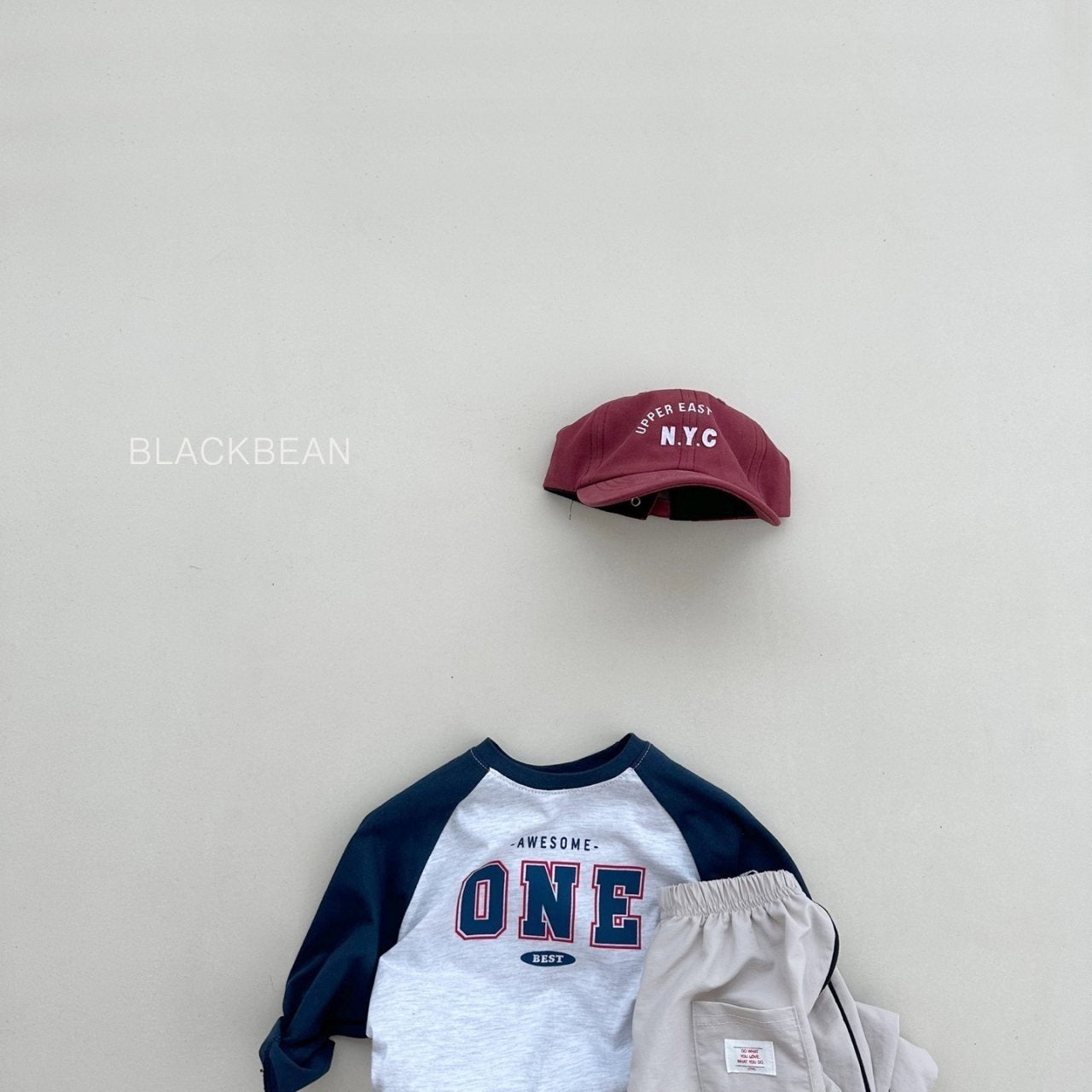 One long-sleeved top
