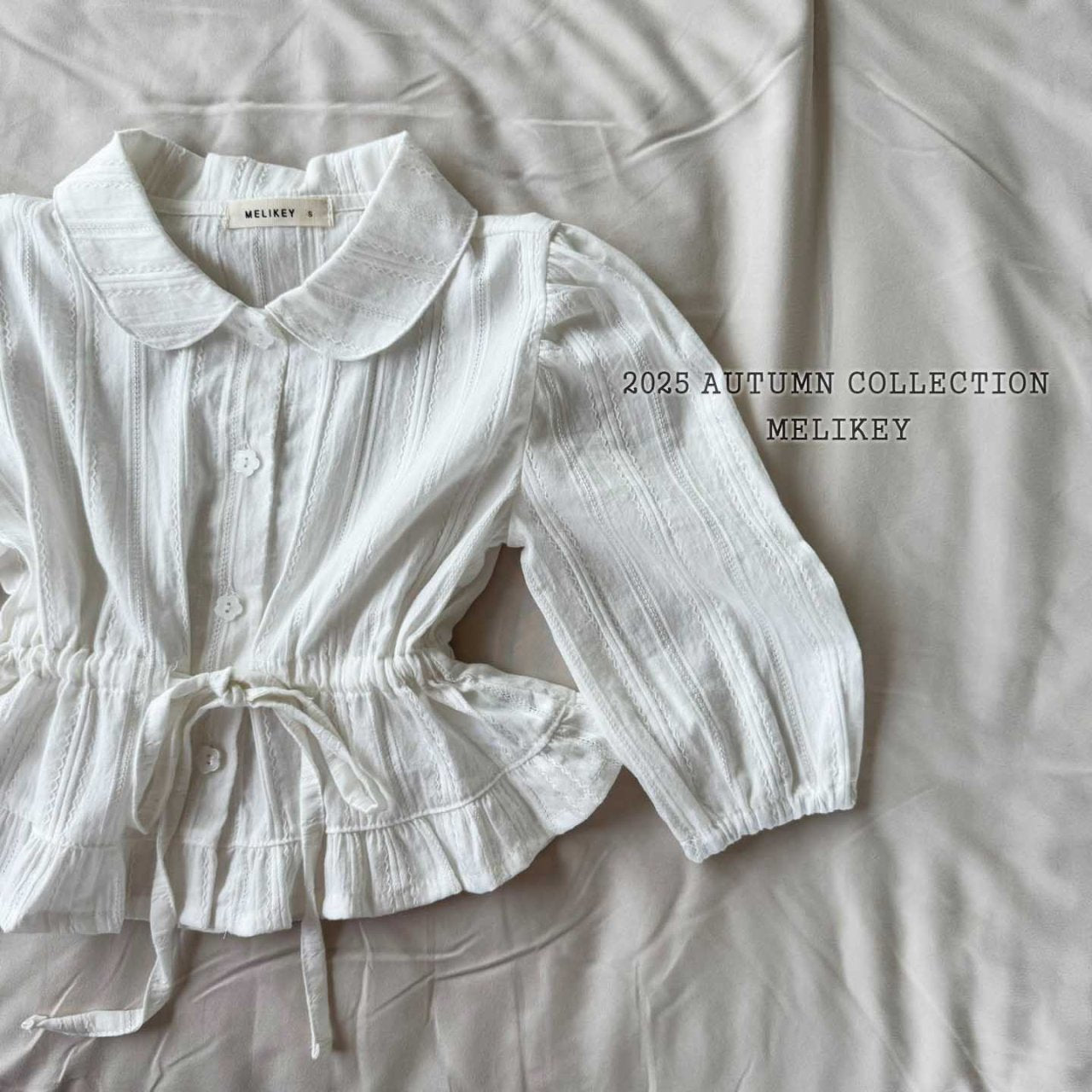 Daol frill blouse