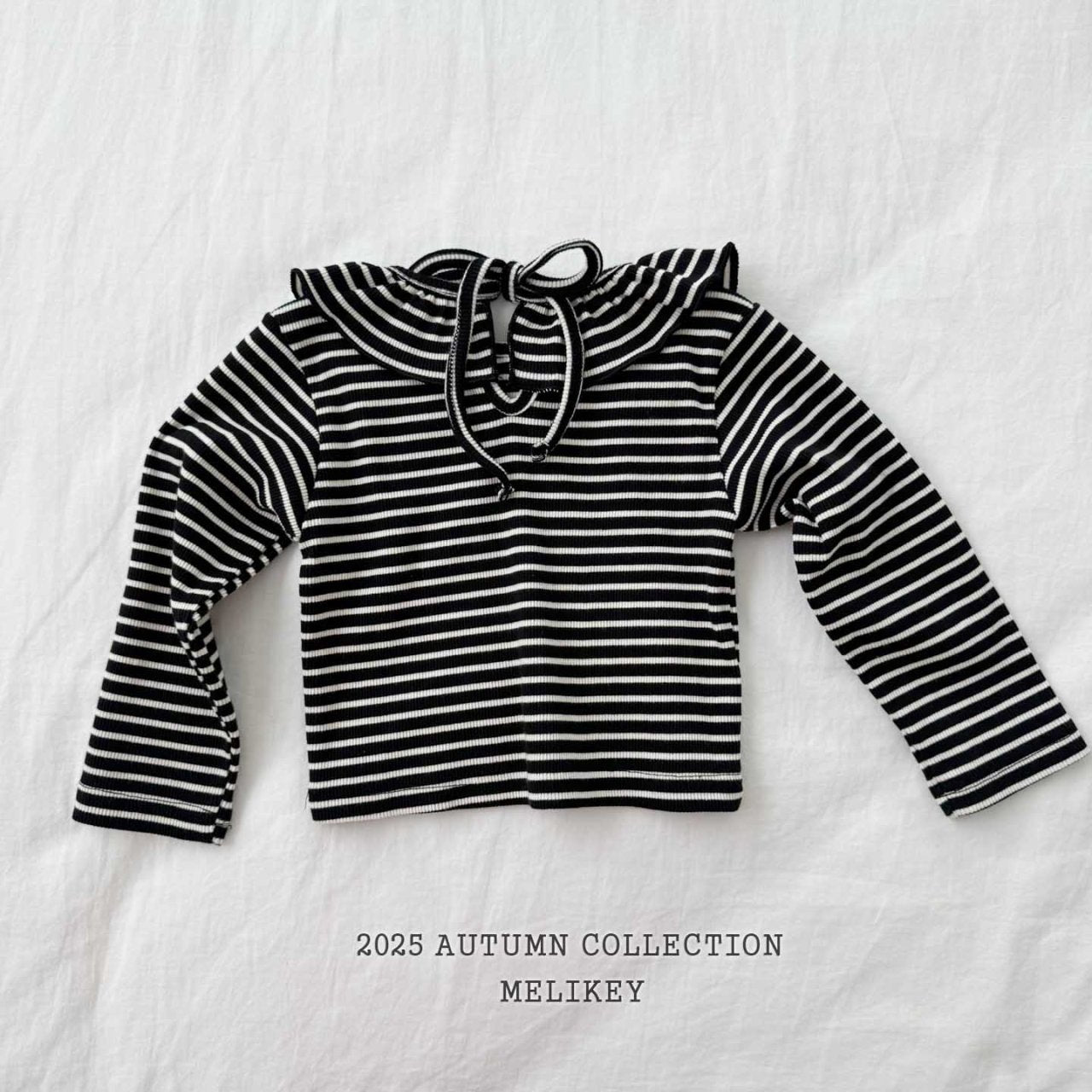Petit frill top