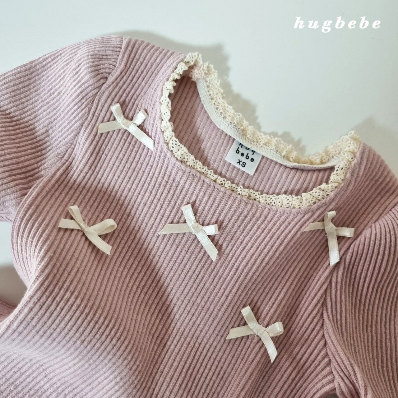 Lace ribbon top