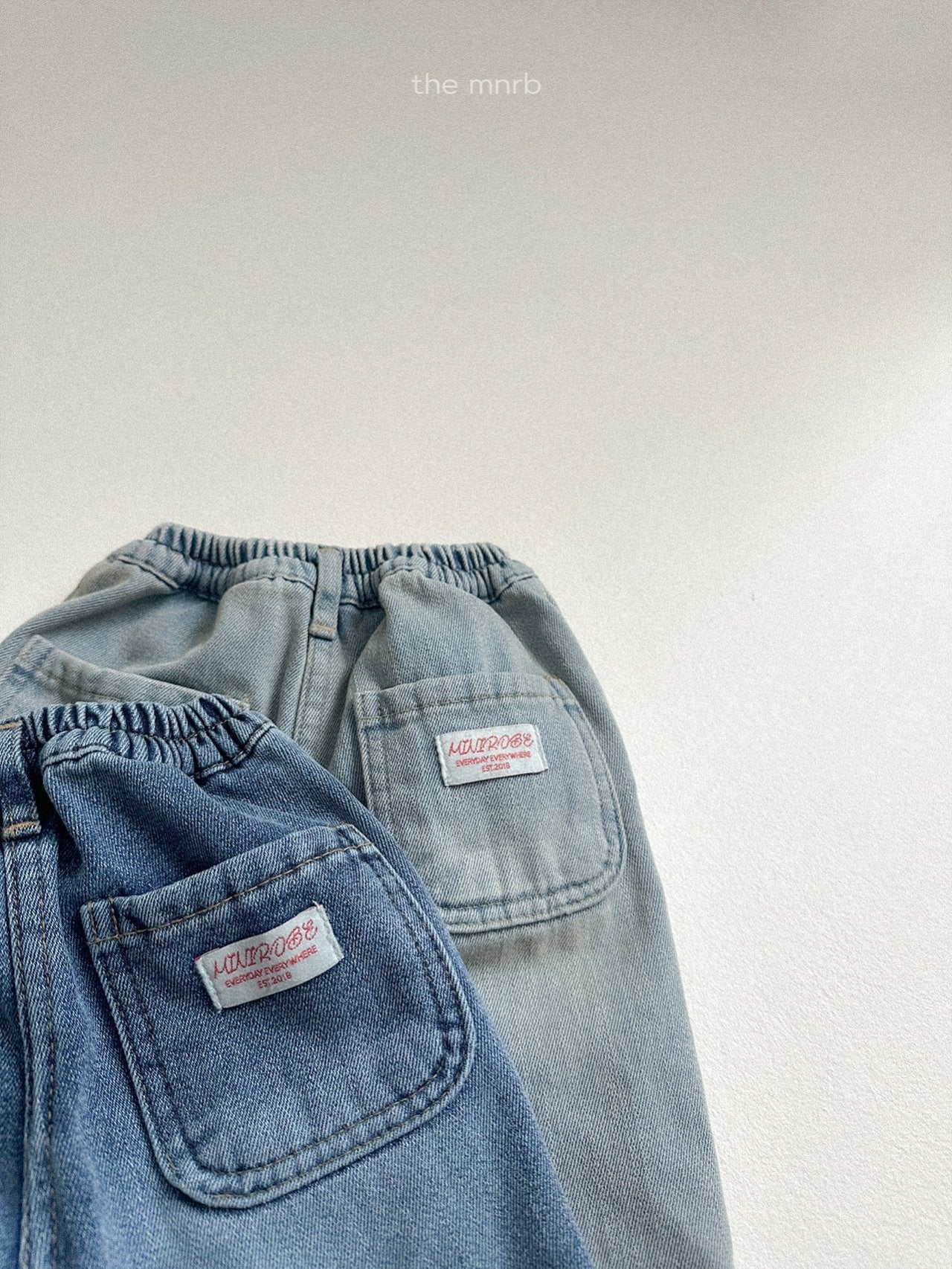 Dart straight pants