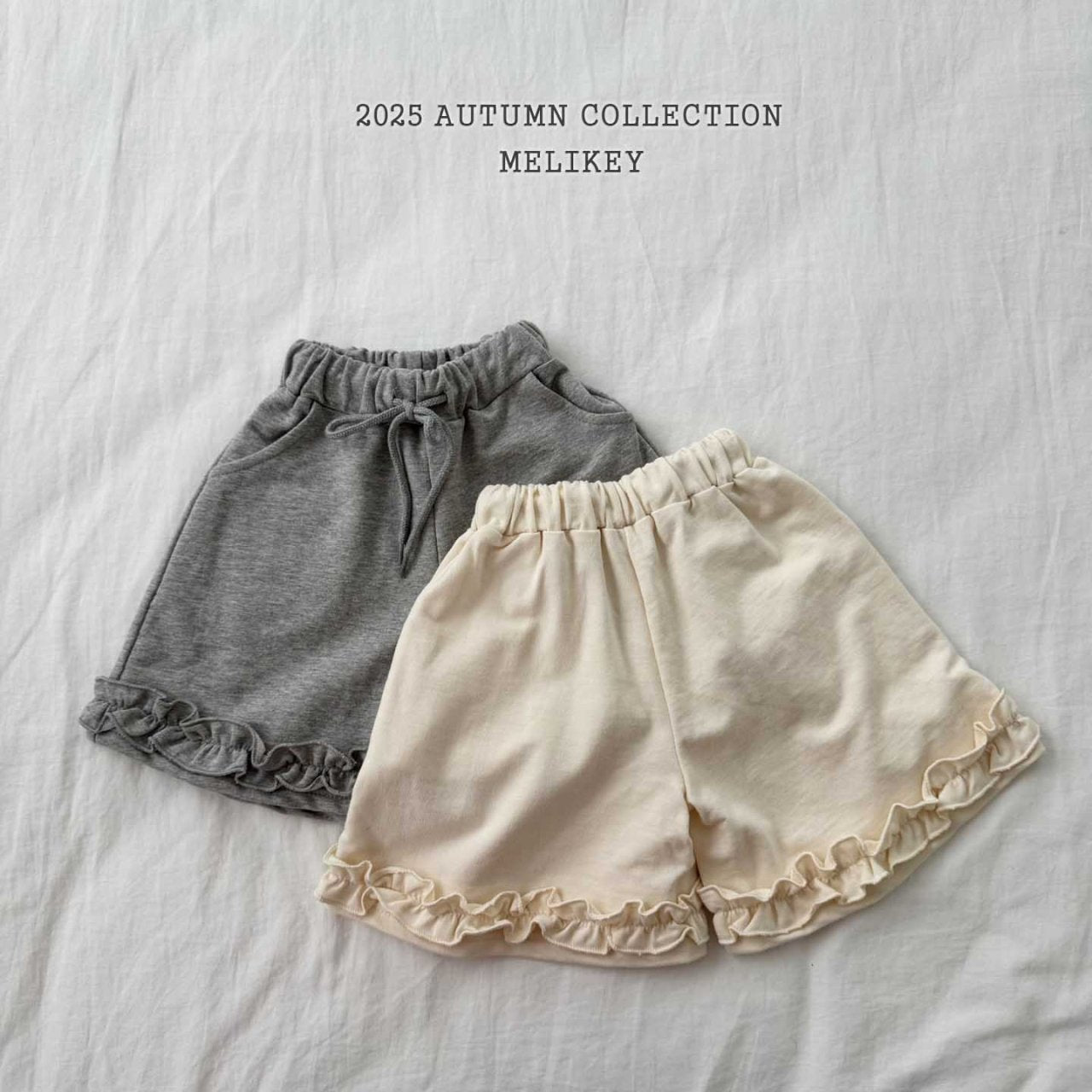 Rose frill pants