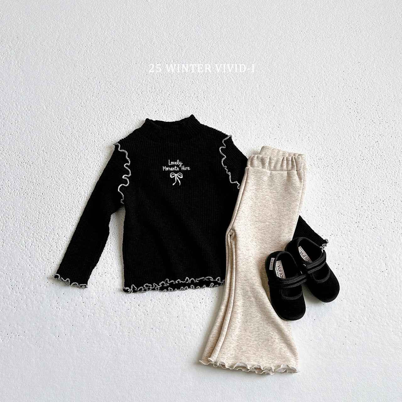 Winter plain flared pants
