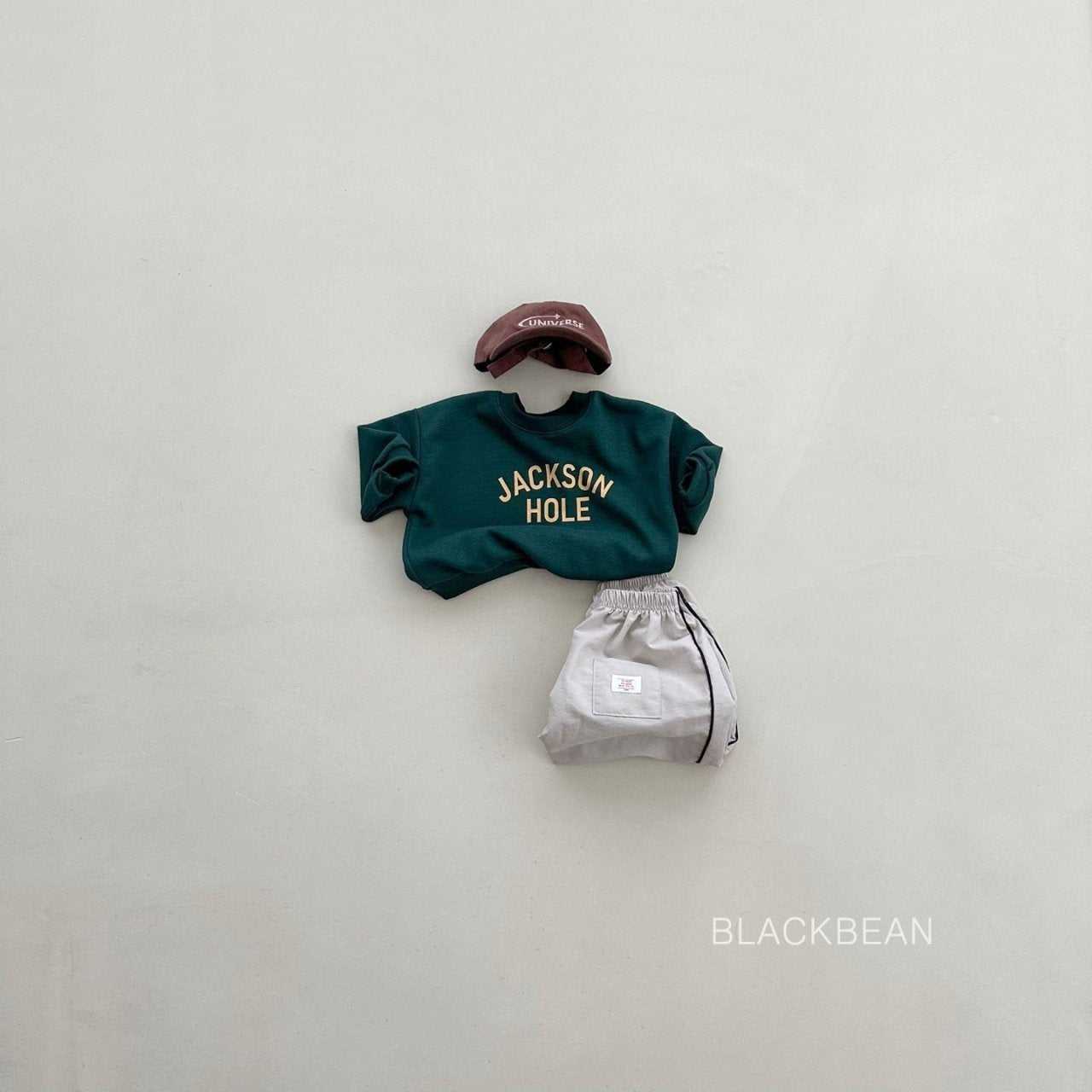 Hole sweatshirt