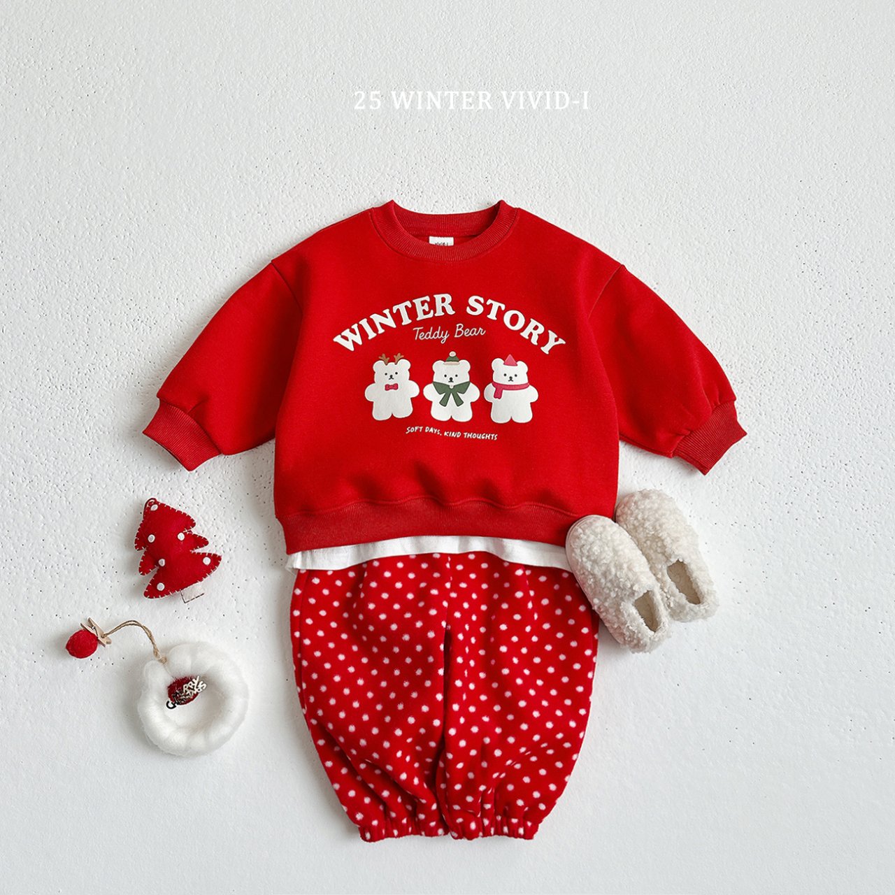 Winter bear sweatshirt