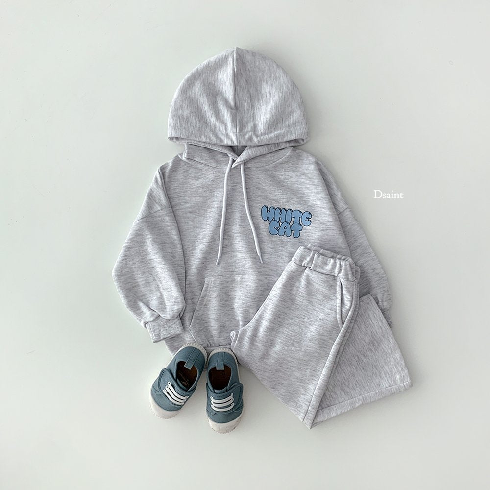 White cat hoodie set