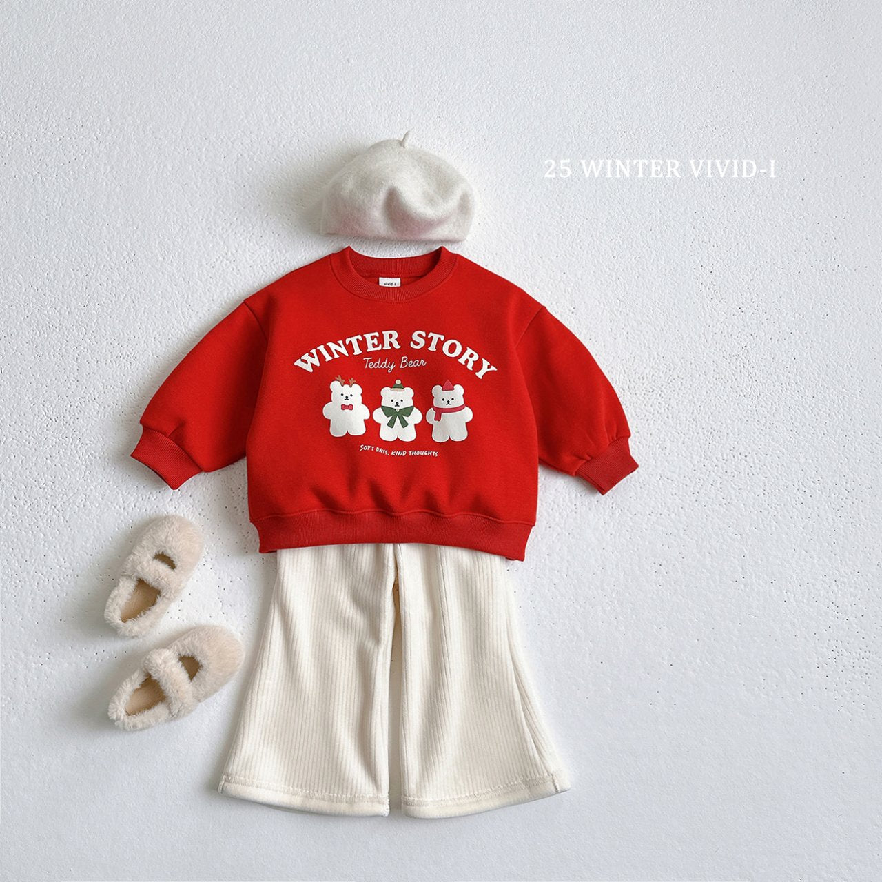 Winter bear sweatshirt