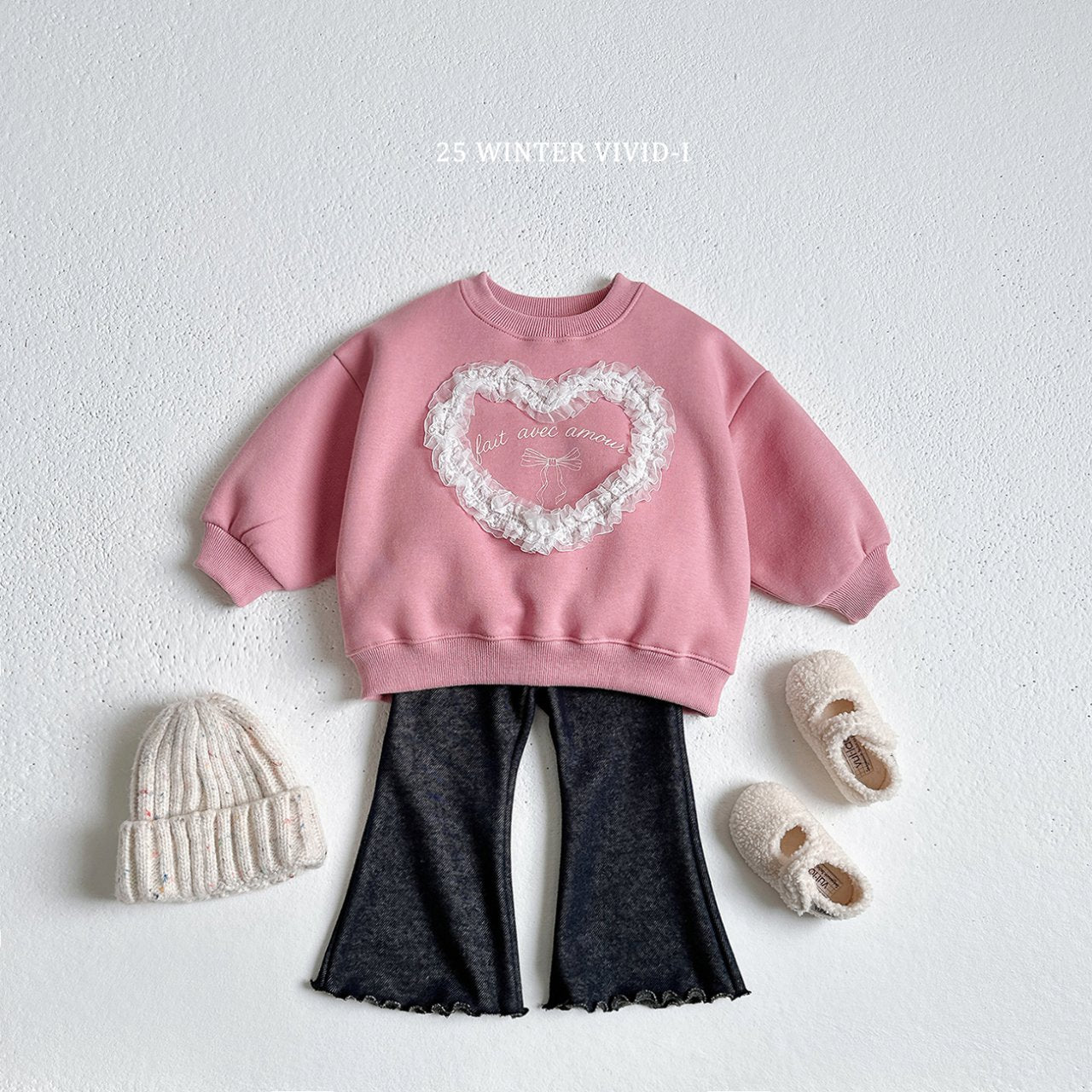 Pattern pants